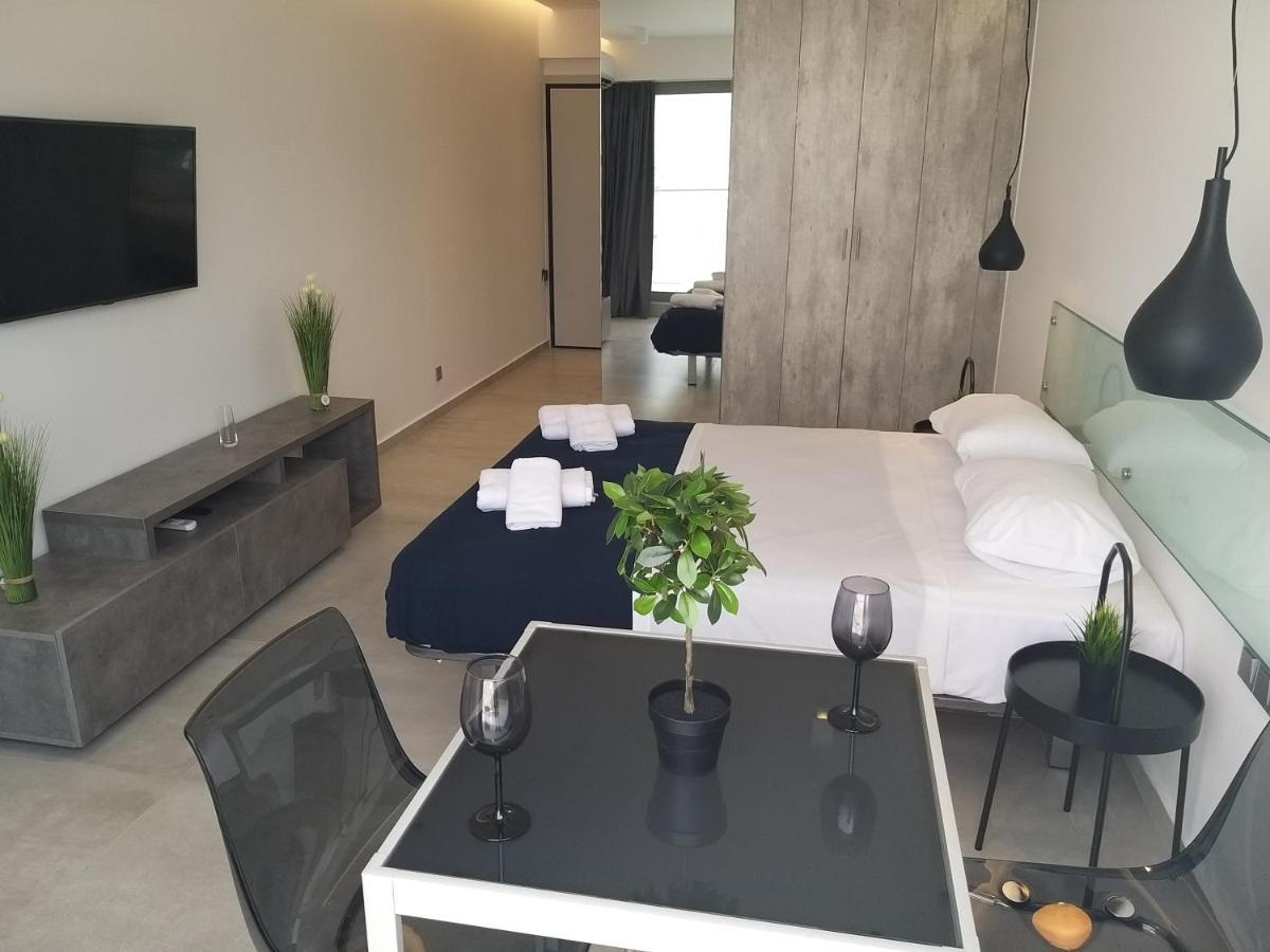 Amazing Apartments @ Aiolou Str. 아테네 외부 사진